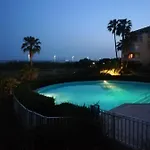 T2 Vue 48m2 Terrasse Parking Piscine Apartamento