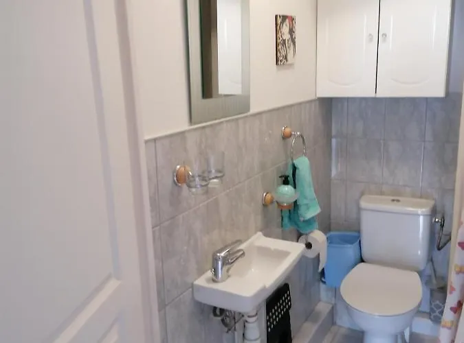 T2 Vue 48m2 Terrasse Parking Piscine *