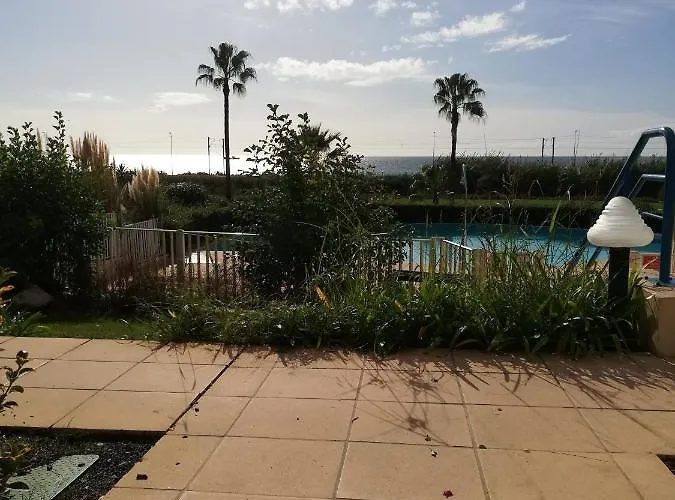 T2 Vue 48m2 Terrasse Parking Piscine * Antibes
